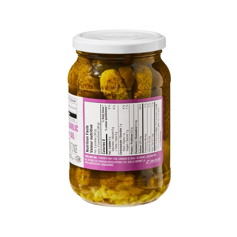 Baby Dill Pickles with Garlic