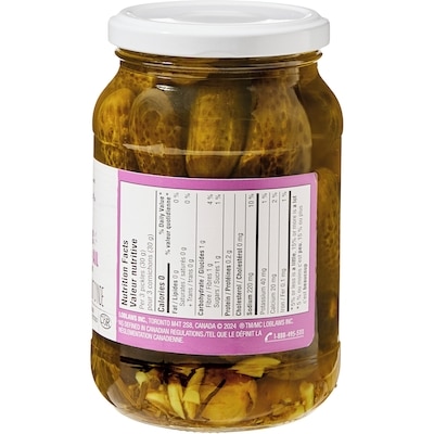 Baby Dill Pickles with Garlic