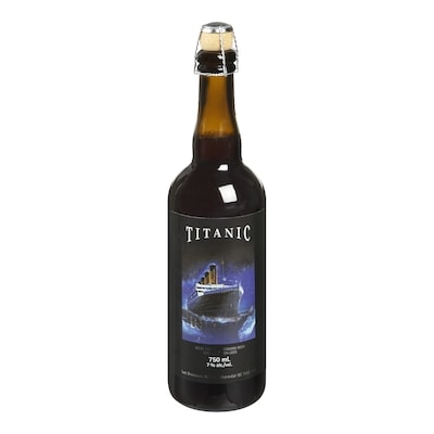null Bière forte Titanic (Pièce d’identité requise au moment du ramassage) 750 ml, 0,73 $/100ml