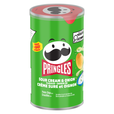 Pringles À emporter Saveur de Crème sure et oignon 68 g, 2,19 $/100g