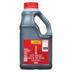 Lee Kum Kee Sauce soya 1.9 l, 0,34 $/100ml