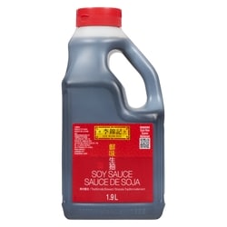Lee Kum Kee Sauce soya 1.9 l, 0,37 $/100ml