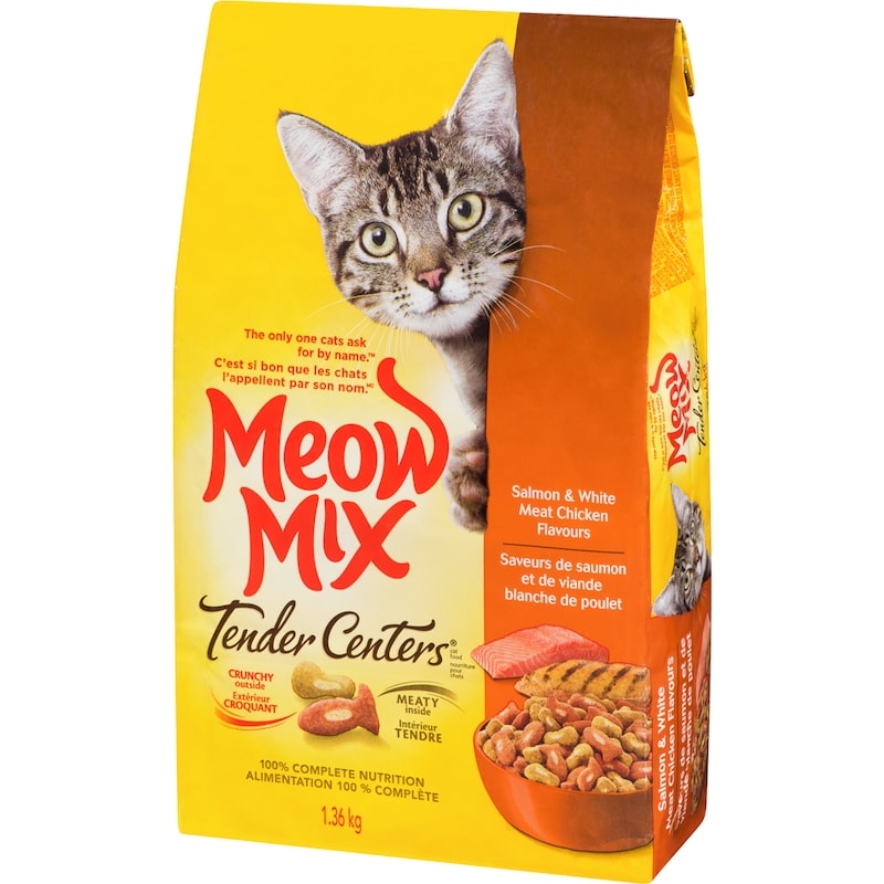 Tender Centers Salmon & Chicken Flavours Cat Food