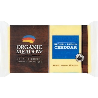 Organic Meadow Fromage cheddar mi-fort râpé biologique 340 g, 4,11 $/100g