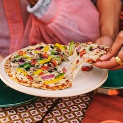Daiya Dairy Free Gluten Free Fire Roasted Vegetable Pizza - 492 g