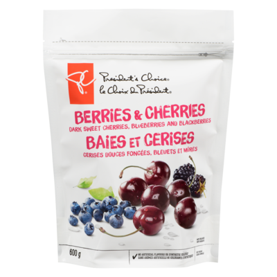 Dark Sweet Cherries, Blueberries and Blackberries Power Fruit Blend