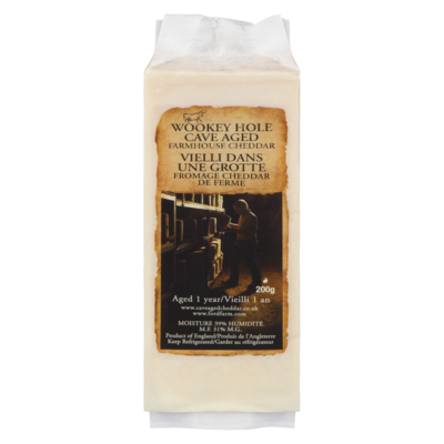 null Farmhouse Cheddar Wookey Hole Cave Aged 31% M.F. 200 g, $7.25/100g