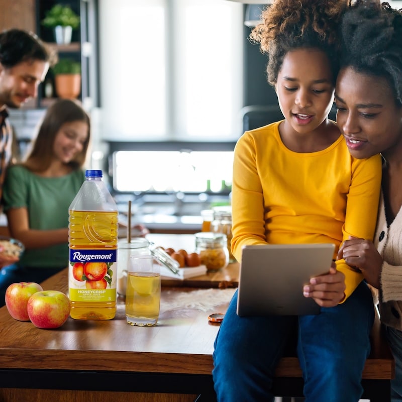 100% Pure Honeycrisp Apple Juice