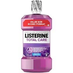 Listerine Rince-bouche antiseptique Total Care, Menthe claire 1.5 l, 0,83 $/100ml
