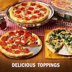 Dr Oetker Giuseppe Pizzeria Rising Crust 4 Meat Pizza - 740 g