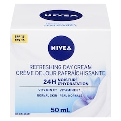 Essentials 24H Moisture Boost + Refresh Day Cream Normal Skin SPF 15