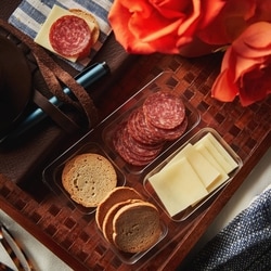 Schneiders Dry Cured Genoa Salami Snack Kit - 75 g | Fortinos