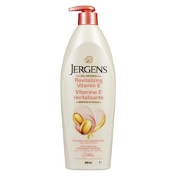 Jergens Hydratant revitalisant à la vitamine E 620 ml, 1,77 $/100ml
