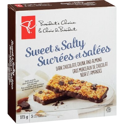 Barres granola sucrées et salées au chocolat noir et aux amandes
