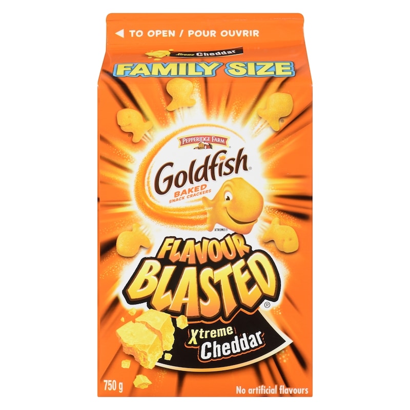 Xtreme Cheddar Family Size Baked Snack Crackers