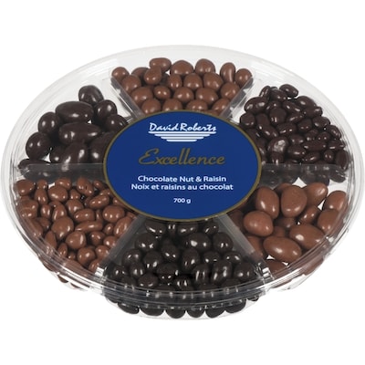 David Robert Excellence Chocolate Nut and Raisin  700 g, $2.00/100g
