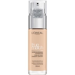 Foundation with Hyaluronic Acid & Moisturizing Care