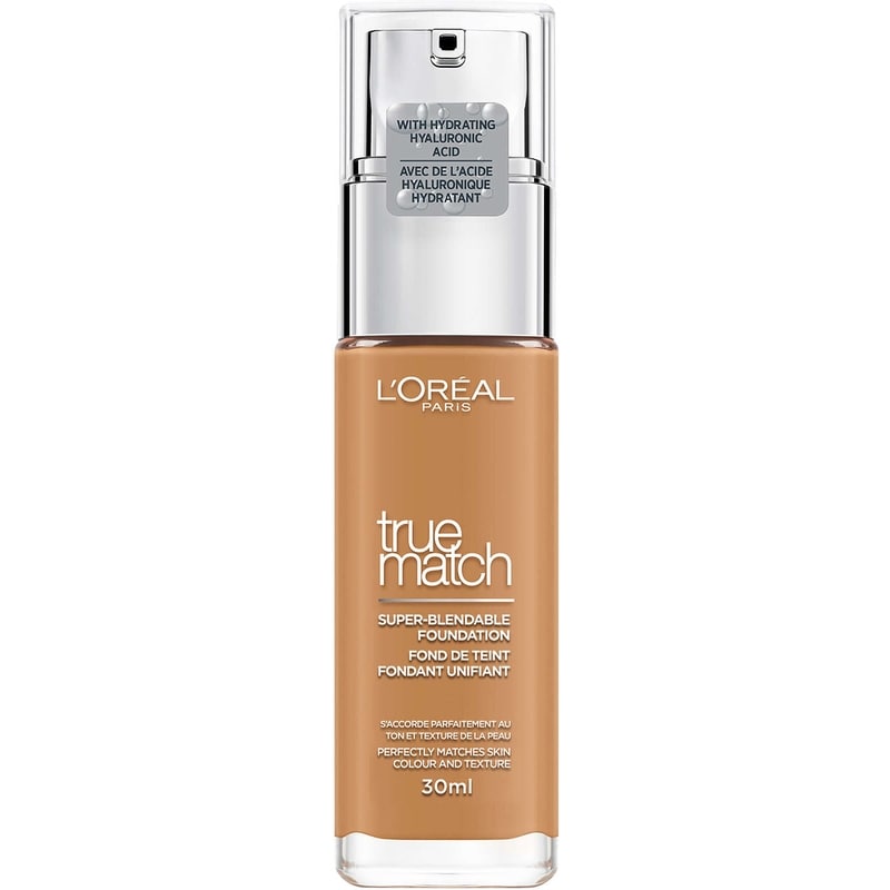 Foundation with Hyaluronic Acid & Moisturizing Care