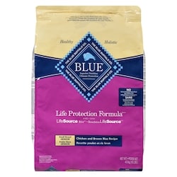 Blue Buffalo Life protection formula recette poulet et riz brun petite race sénior 4.5 kg, 0,69 $/100g