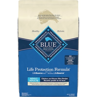 Blue Buffalo Life Protection Formula Adult Dry Dog Food, Chicken and Brown Rice 9.9 kg, $0.69/100g