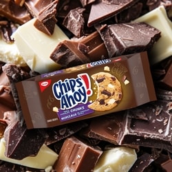 Christie Chips Ahoy! Triple Chocolate Chunks Cookies, Resealable
