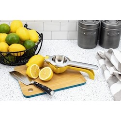 Kitchen Aid No Mess Cirtus Press - Yellow - 1 ea | Loblaws