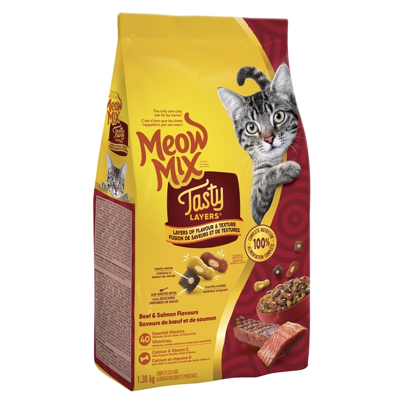 Cat Food, Tasty Layers Beef and Salmon Flavour 1.36kg