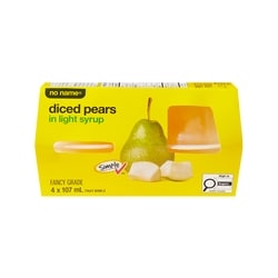 Sans Nom Coupes de fruits aux poires en dés dans un sirop léger 4x107.0 g, 0,58 $/100g
