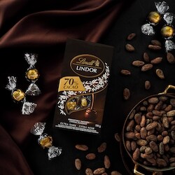 Lindt LINDOR 70% Cacao Dark Chocolate Truffles, Bag - 150 g | Loblaws