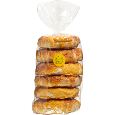 null Montrea-Stylel Bagels with Cheese, 6 Pack 510 g, $1.66/100g
