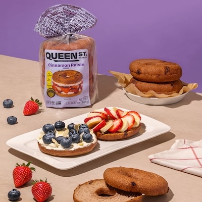 Cinnamon Raisin Bagel