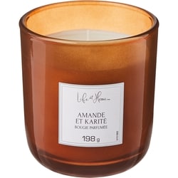 Life at Home Bougie parfumée – Amande et karité 1 ea, 10,00 $/1ch