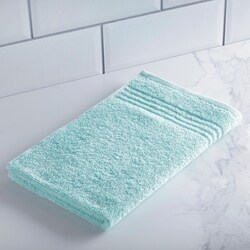 Everyday Essentials Perform Hand Towel, Aqua - 1 ea | No Frills Online