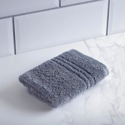 Serviette pour le visage acier