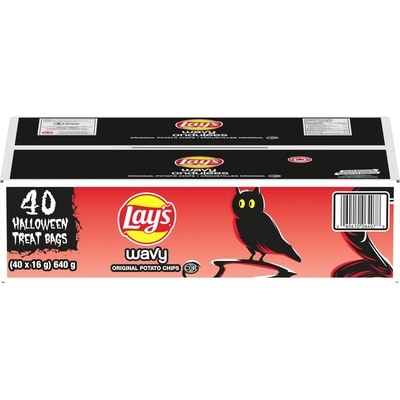 Lay's Wavy Original Potato Chips, 40 Halloween Treat Bags, 16 g each 640 g, $1.88/100g