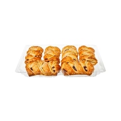 null Instore Baked Berry Burst Strudels, 6 pack 423 g, $1.30/100g