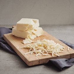 Saputo Lactose Free Mozzarellissima Pizza Mozzarella Cheese - 500