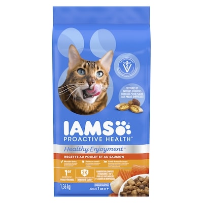 Iams Nourriture sèche pour chats adultes PROACTIVE HEALTH HEALTHY ENJOYMENT recette au poulet et au saumon 1.36 kg, 0,96 $/100g