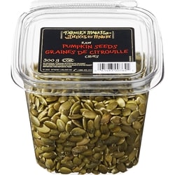 Délices du Marché Graines de citrouille crues 300 g, 2,67 $/100g