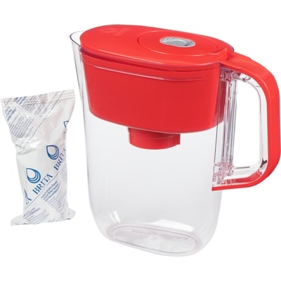 Petit pichet de filtration d’eau d’une capacité de 6 tasses avec 1 filtre standard, sans BPA, modèle Denali rouge
