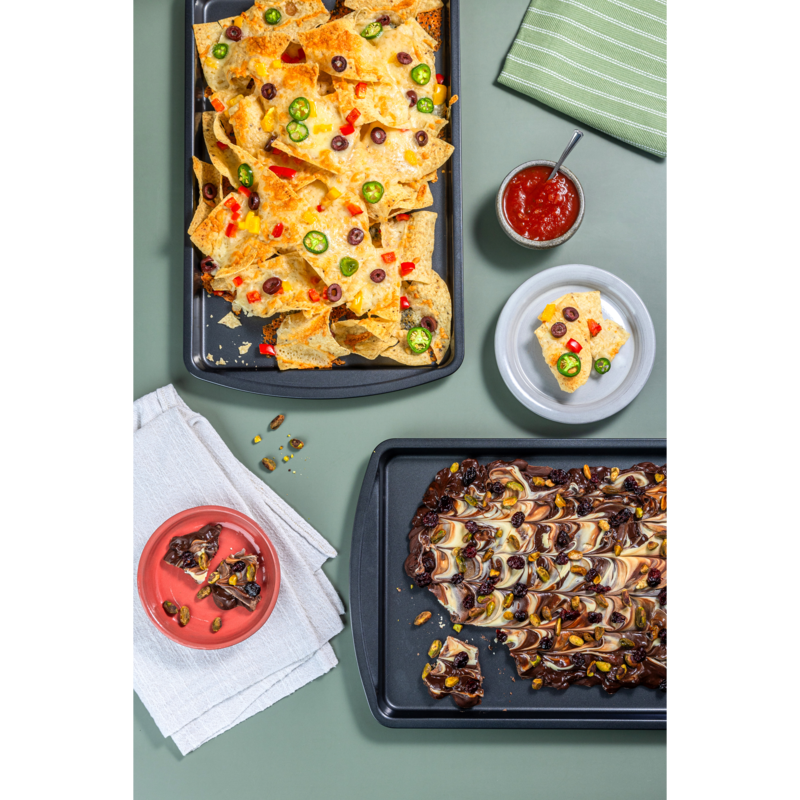 Resistech Cookie Sheet 9X13'' Metal 0.6MM