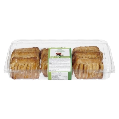 null Apple Turnover 825 g, $0.76/100g