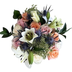 null Bouquet de roses et de lys 1 ea, 40,00 $/1ch