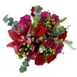 null Rose & Lily Bouquet 1 ea, $25.00/1ea