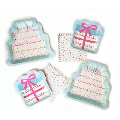 Assiettes génériques en forme de gâteau 8&nbsp;ct