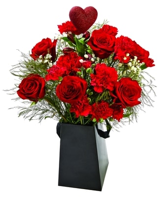null Composition florale pour la Saint-Valentin dans un coffret cadeau 1 ea, 70,00 $/1ch