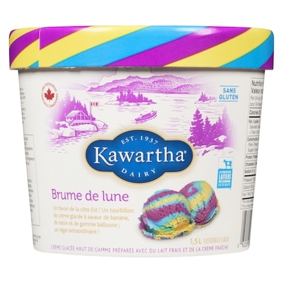 Crème glacée haut de gamme préparée avec du lait frais et de la crème fraîche brume de lune