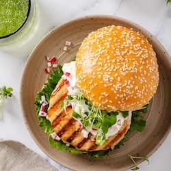 Yorkshire Valley Farms Organic Chicken Burgers – Original - 0.678
