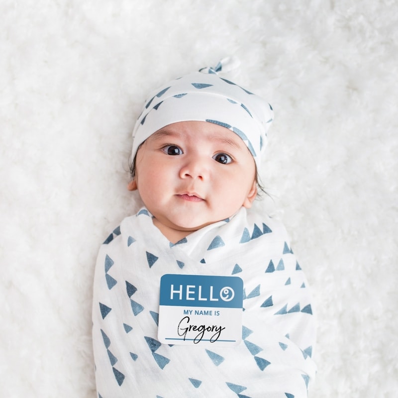 Hello World Blanket + Knotted Hat - Navy Triangles 