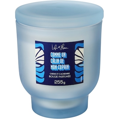 Life at Home Bougie parfumée Comme un câlin de mon copain 1 ea, 7,50 $/1ch